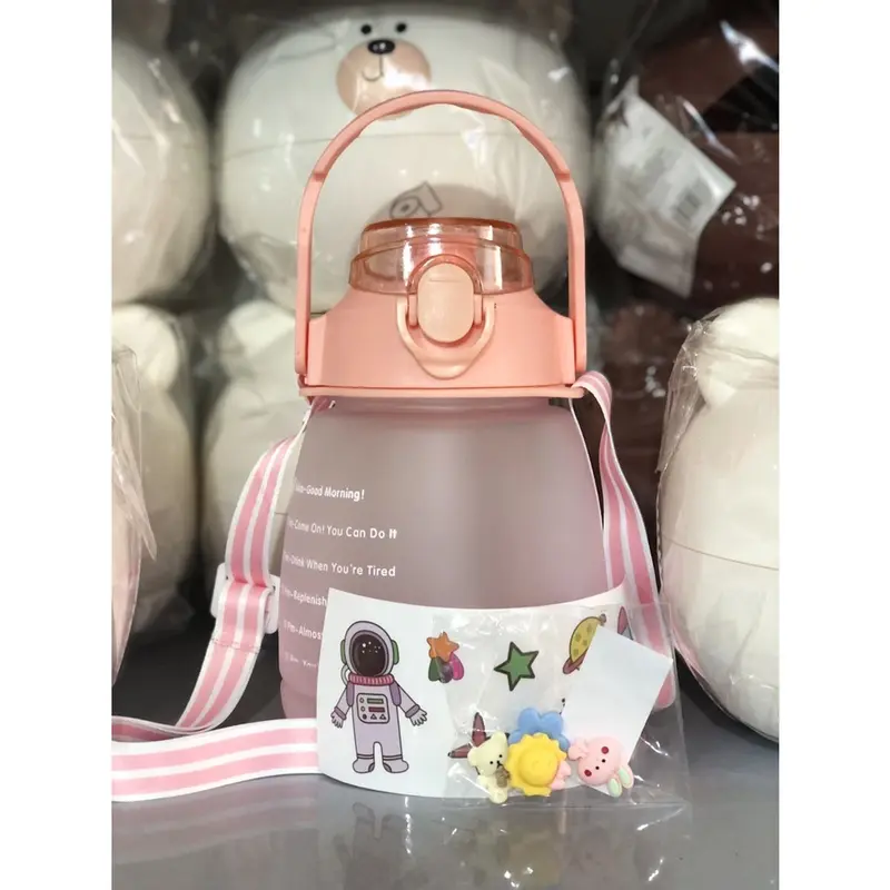 Bình nước cute có ống hút nhựa cao cấp dung tích 1300ml, Bình đựnġ nước có vòi 1,3 lít có chia vạch tiện lợi an toàn 5