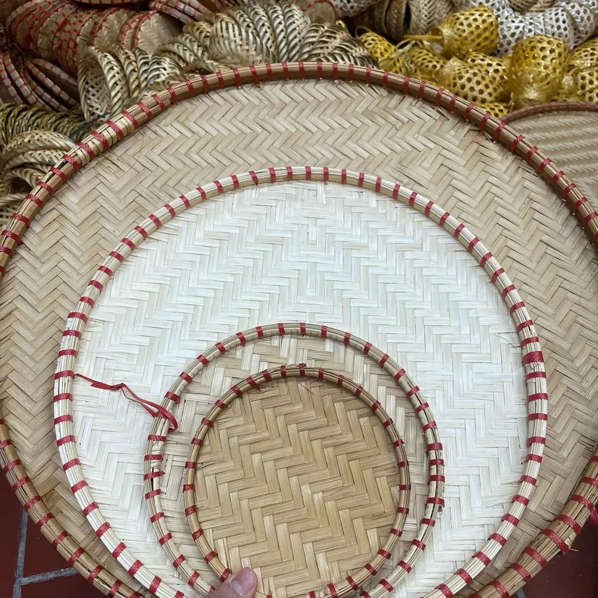Mẹt tre đan thủ công hàng chuẩn