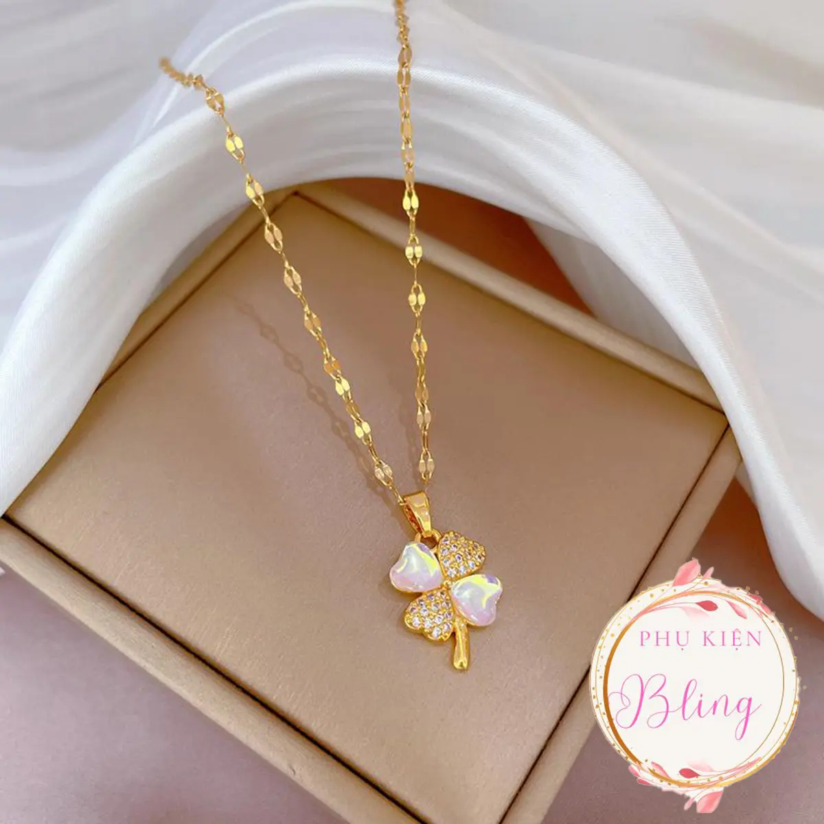 (Tặng 1 dây không mặt) Dây Chuyền Nữ Hoa bốn lá A076   Trang Sức,Phụ Kiện Nữ Titan không đen, không gỉ