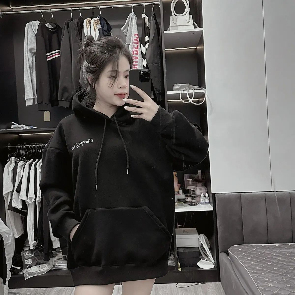 Áo Hoodie nỉ bông thêu chữ Đì ô hàng đẹp dày dặn , bản mũ to 2 lớp - không xù( ảnh thật shop chụp)01