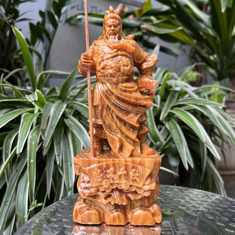 Product Introduction of Tượng quan công gỗ huyết long 8