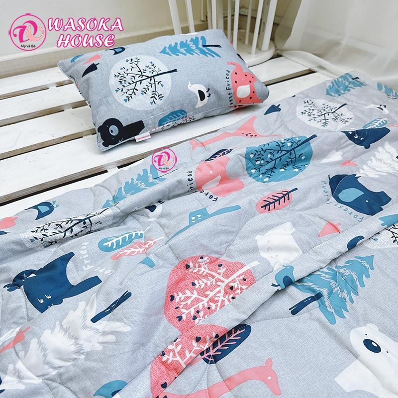 {warmth} The quilt combo bag is offered as a gift for children, many vivid patterns, soft and absorbent Korean satin cotton. 1