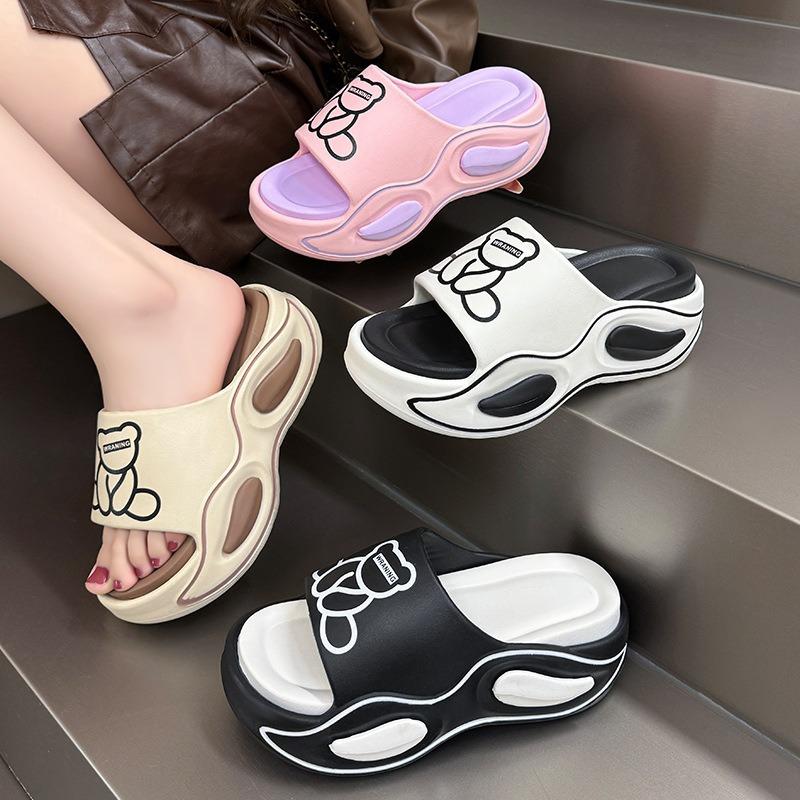 Dép Nữ Quai Ngang Độn Đế 3 Mầu D28 Gấu Ngồi Siêu Xinh Hót Trends Nhất Năm Nay 4