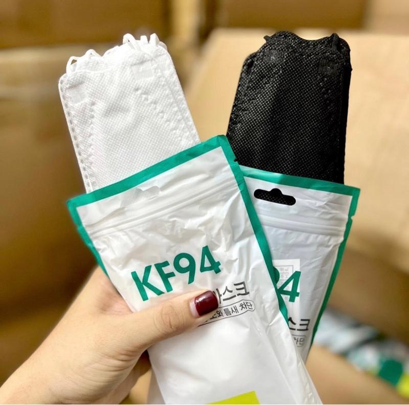 Product Introduction of {ยกลัง 100 แพ็ค}แมสKF94 ซองเขียวขาวดำสำหรับผู้ใหญ่ 7
