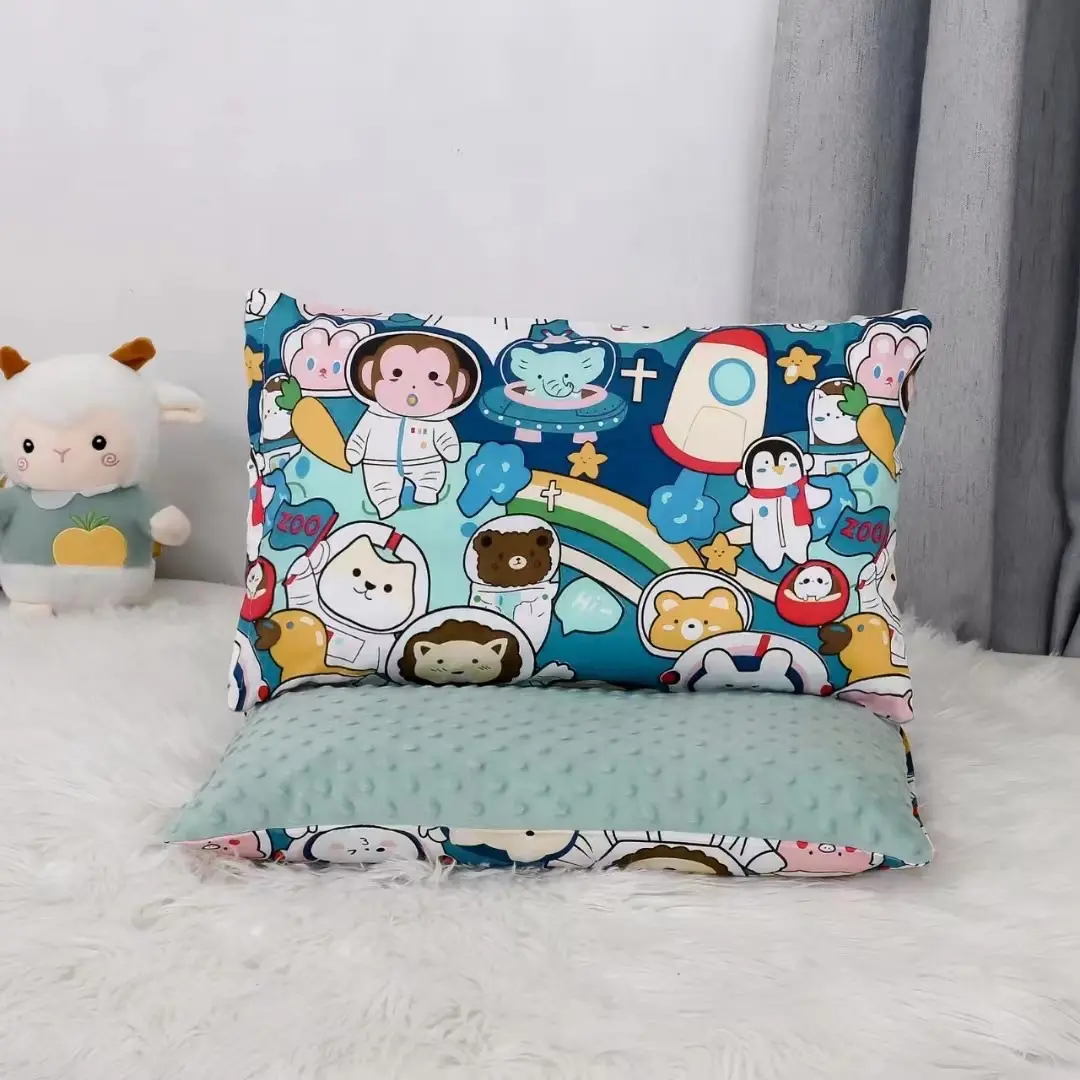 Gối nằm cho bé 2-10 tuổi 2 mặt vải nhung hạt đậu phối cotton