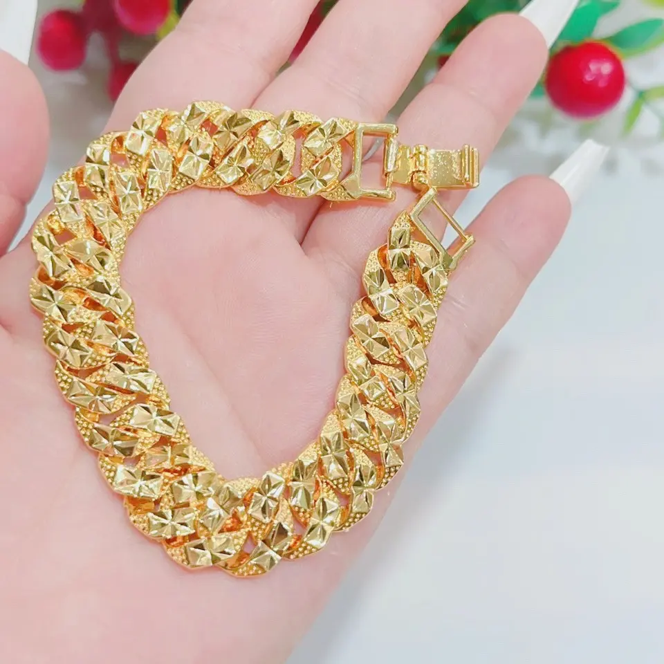 Lắc tay kiểu lặc mạ màu 18.k cao cấp
