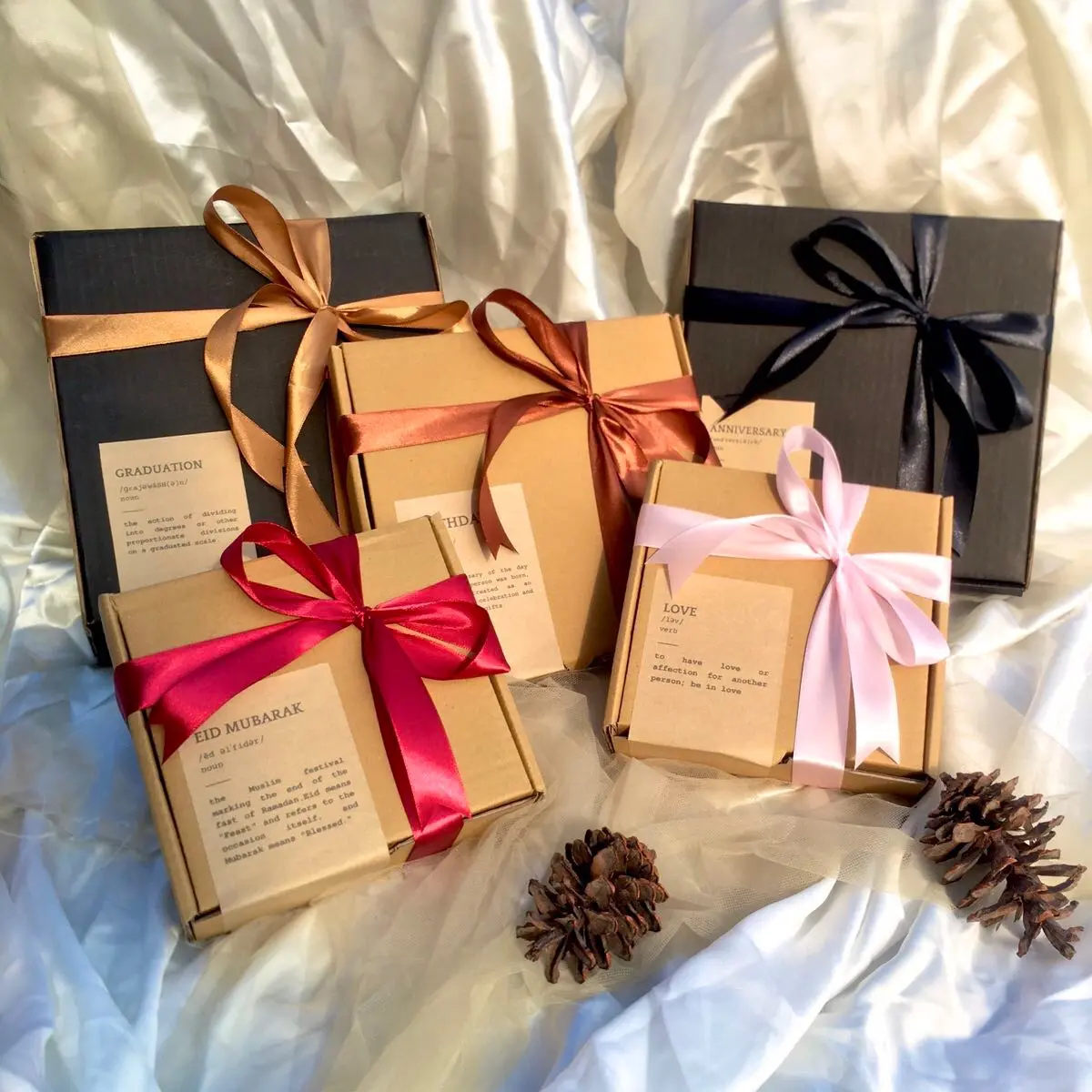 Box Hampers Vintage untuk kado ulang tahun wisuda valentine