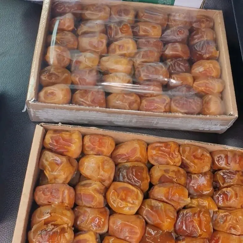 Kurma sukari premium -+ 1kg plus box / kurma sukkari premium 1