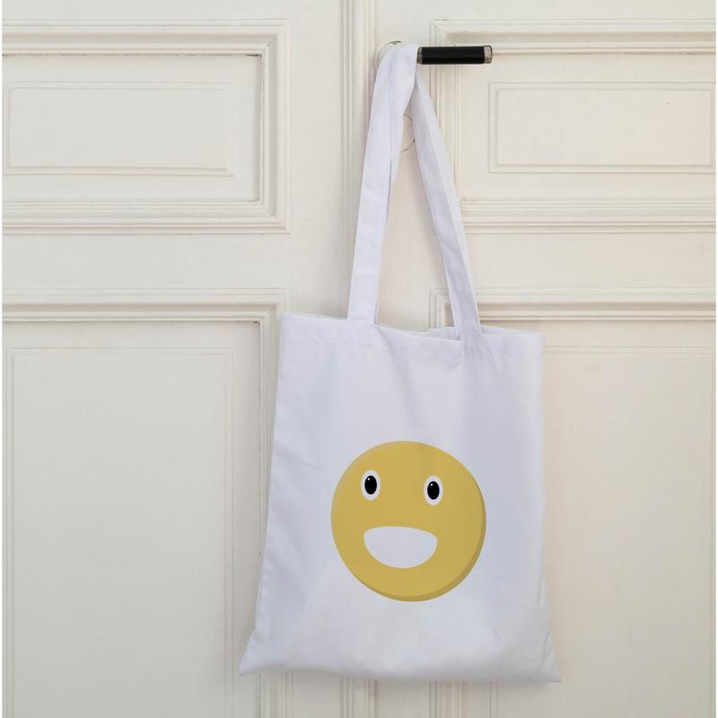 SMILEY CANVAS BAG / TOTEBAG CUSTOM / Bahan Baby Kanvas 1