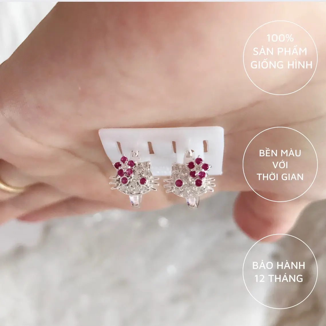Khuyên tai kitty bấm tròn cho bé Hoa tai