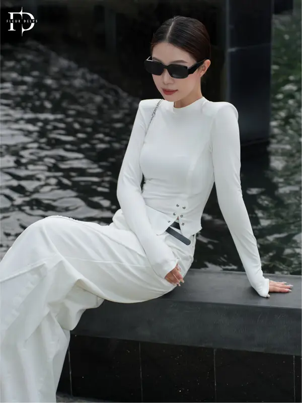 Quần Jean Nữ Trắng Viền Tua Chéo Delys DLQJ115 3