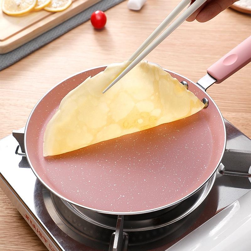 Chảo chống dính,chảo làm bánh xèo chiên trứng màu hồng thích hợp với mọi loại bếp 4