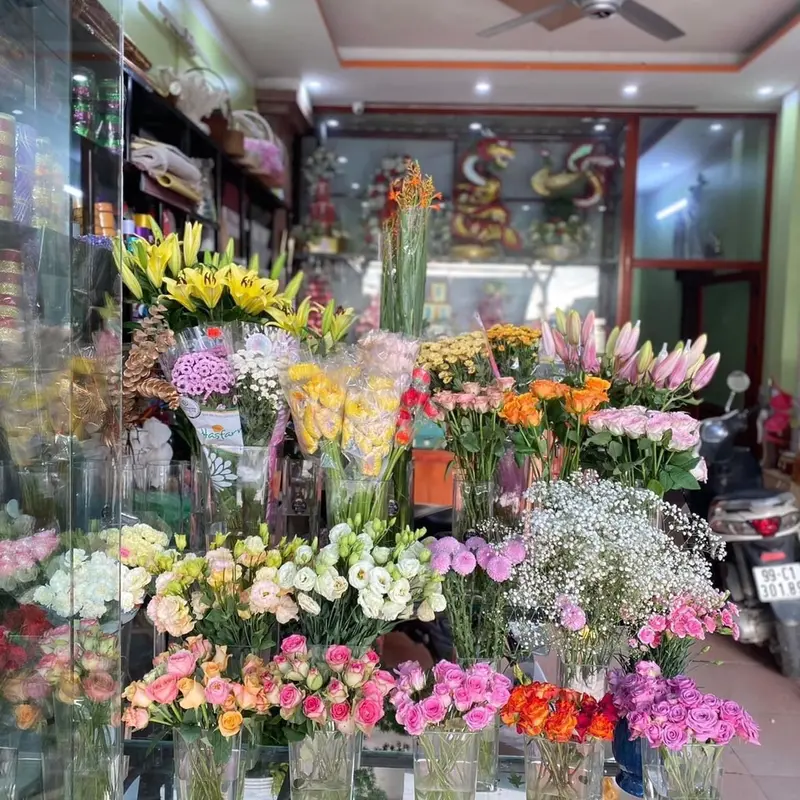 TRỤ THỦY TINH CẮM HOA – DECOR Chất liệu Nhựa Mica cao cấp , không vỡ 1