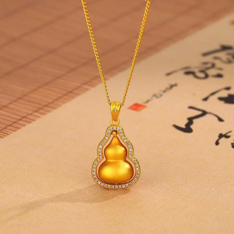 Product Introduction of Gold-Plated Double Gourd Pendant Necklace - Chinese Lucky 'Fu Lu' Collarbone Chain 9