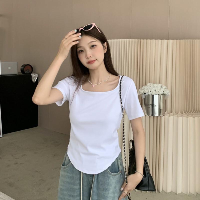 Product Introduction of [2098 Favorites] Regular Shoulder Short Sleeve T-Shirt for Women, Square Neck Top, Summer Plus Size, Regular Shoulder, Tummy Concealing, Slimming, Curved Design Top 11