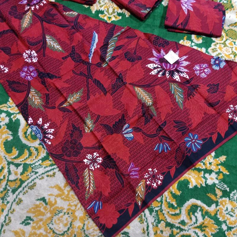 Sleyer segitiga sakera/udeng segitiga khas madura(merah cerah) 2
