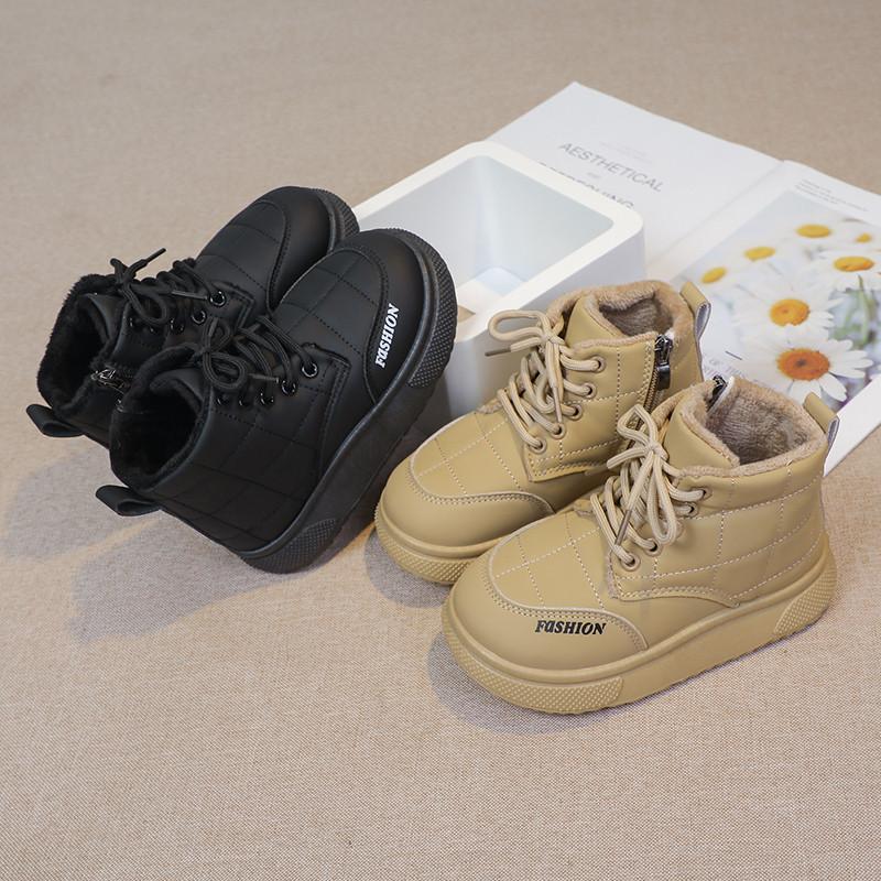 Product Introduction of 2024 Children Short Boots for Girls Boys Winter New Fashion Korean Style Soft Bottom Anti-slippery Casual Versatile Warm Shoes 5