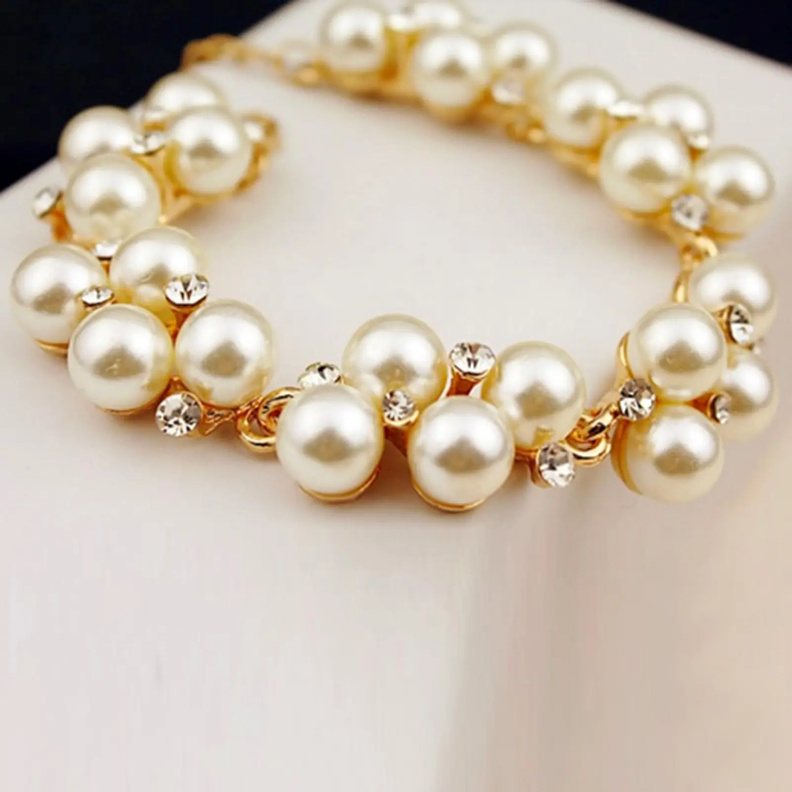 ikmjhye Women's Rhinestone Faux Pearl Beads Sweet Bracelet Bangle Jewelry Charm Gift