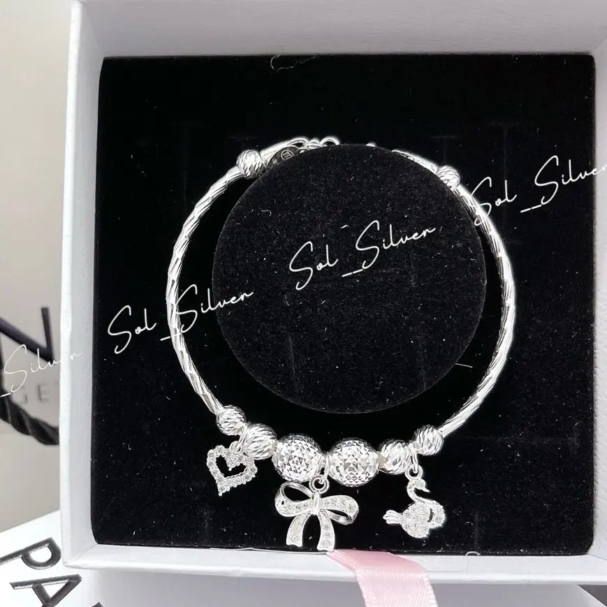 Vòng cứng mix charm bạc 925 dày dặn
