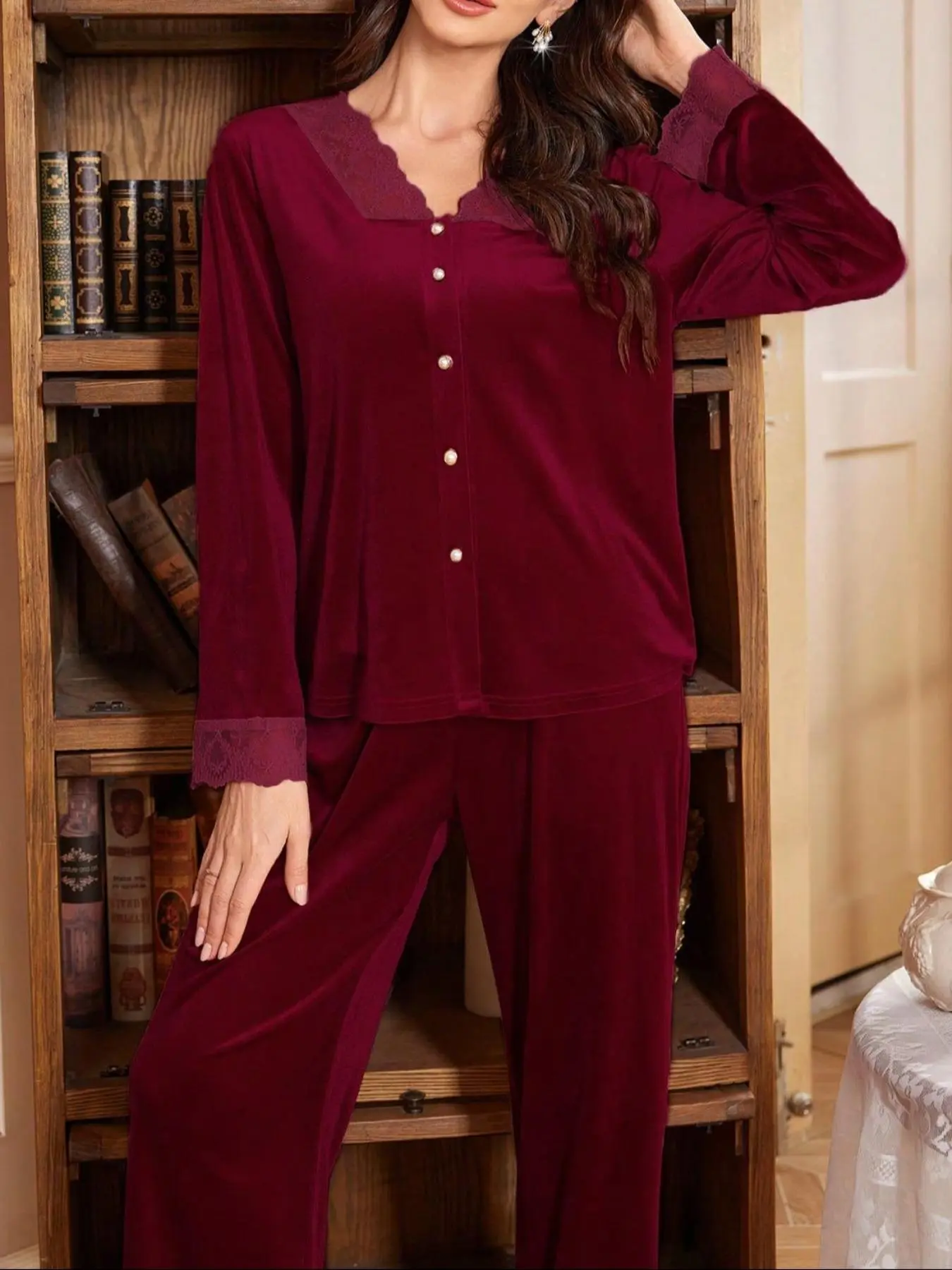 Women's Solid Velvet Pyjama Set, Long Sleeve Button Up Top & Pants, Casual Comfy Sleepwear Set for Women