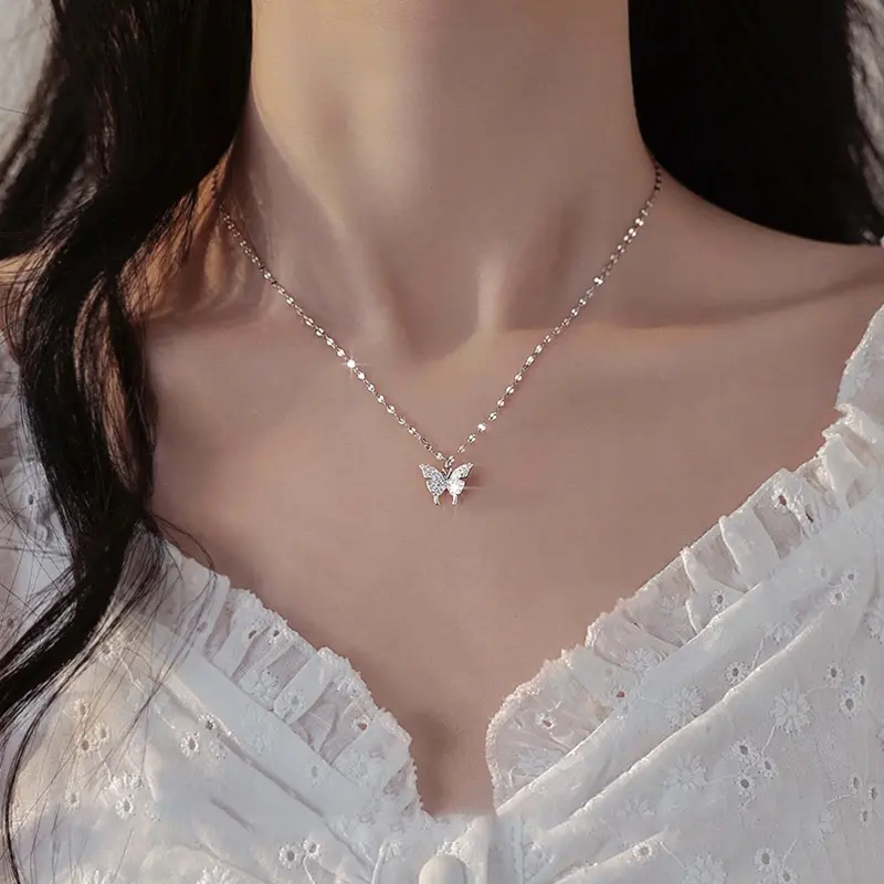 New Butterfly Necklace Women's Fashionable Sweet All-Matching Clavicle Chain, Niche Personality Graceful Online Influencer High-Grade Pendant