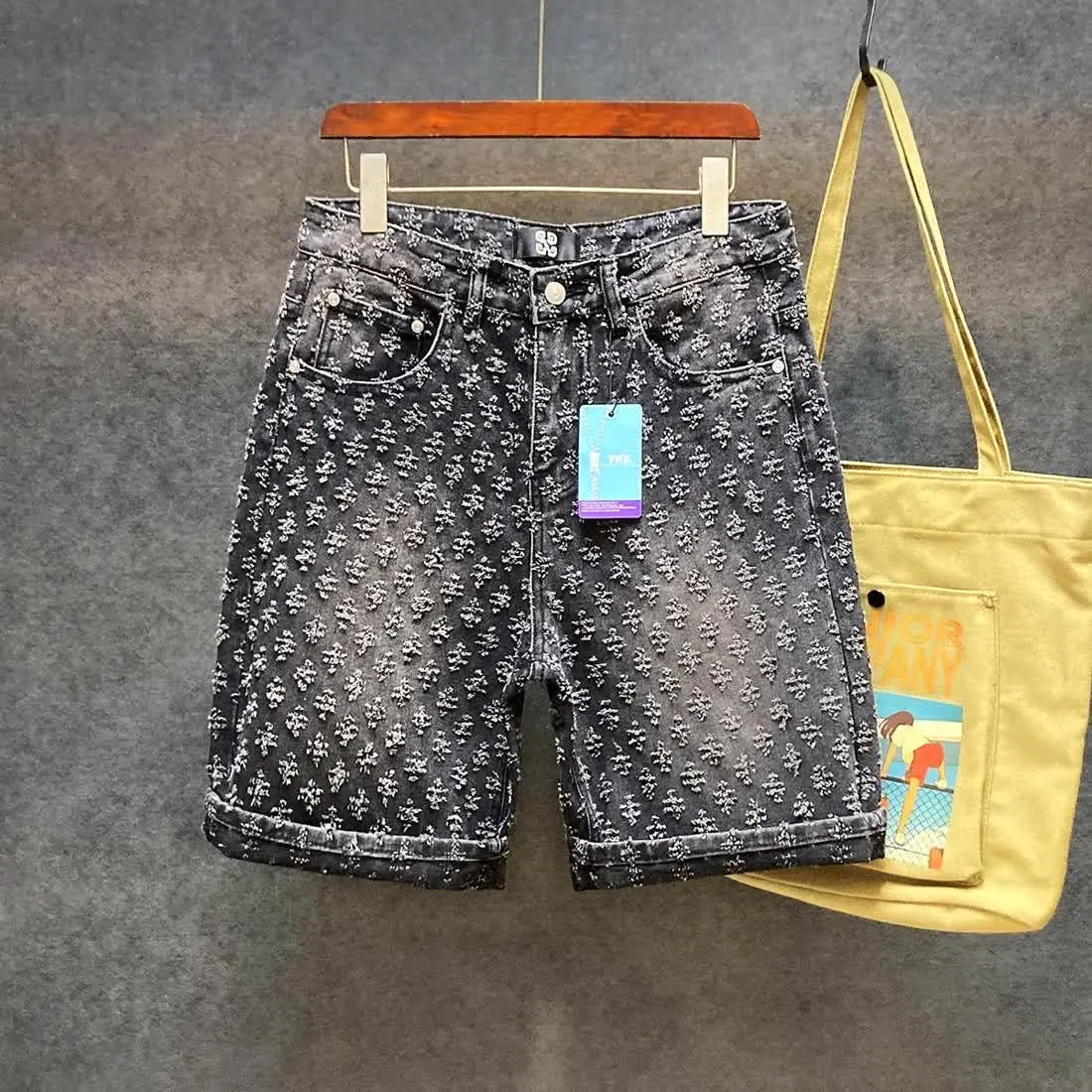 Quần Soóc Nam, Bộ Sưu Tập Mùa Hè Mới 2024, Dáng Suông Rộng Rãi, Ống Rộng, Thiết Kế Jacquard Rách, Chất Liệu Denim Cao Cấp Ong Menswear Pants Màu Đen