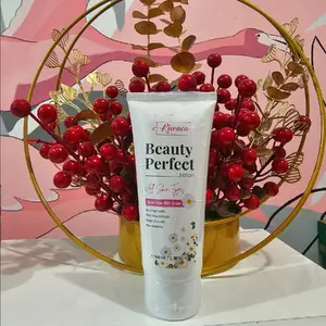 bodycare  kiwaca lotionperfect white berbahan alphaarbutin Pemutihan