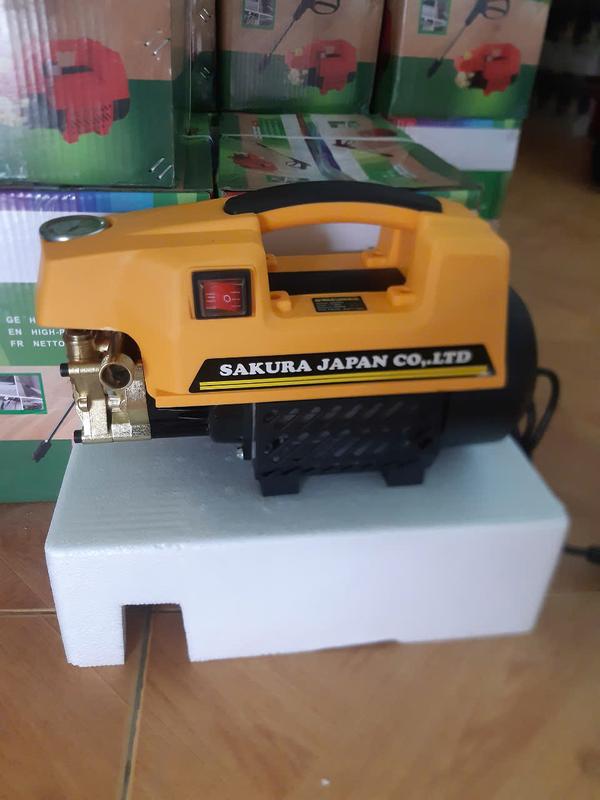 Máy xịt rửa xe ô tô, xe máy áp lực cao,hàng chuẩn chất lượng cao 3