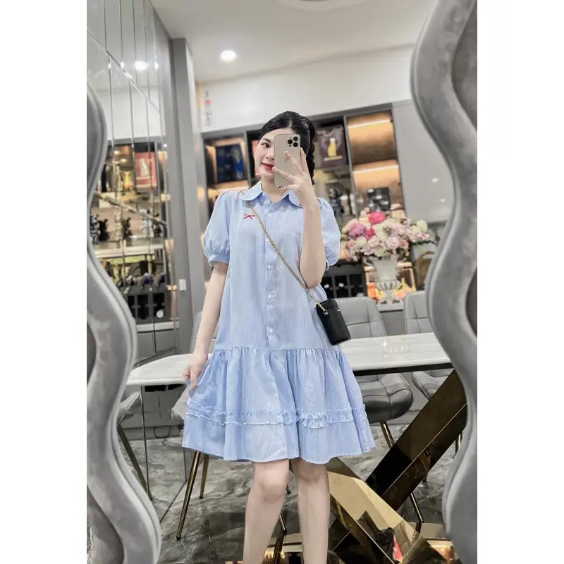 Váy bầu babydoll thiết kể cổ sơ mi thêu nơ đỏ xinh xắn,thiết kế Lachic v52 1