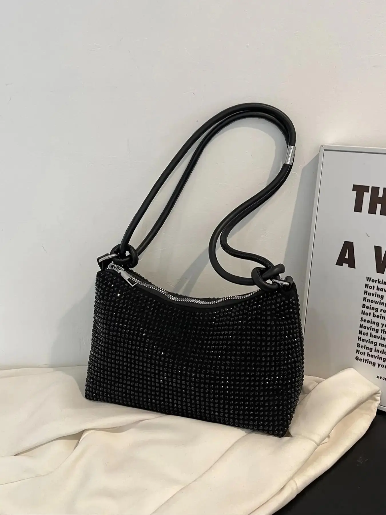 Women's Elegant Rhinestone Decorated Shoulder Bag, Fashionable Crossbody Bag for Evening Party, Simple Design All-match Bag for Travel & Daily Used