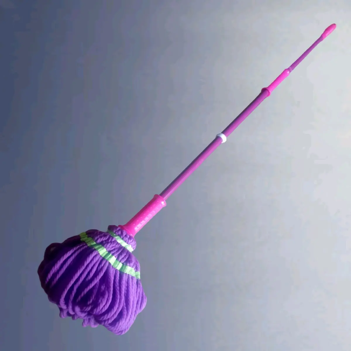 Alat Pel Kain Tongkat Manual Peras Putar Single Magic Twist Mop