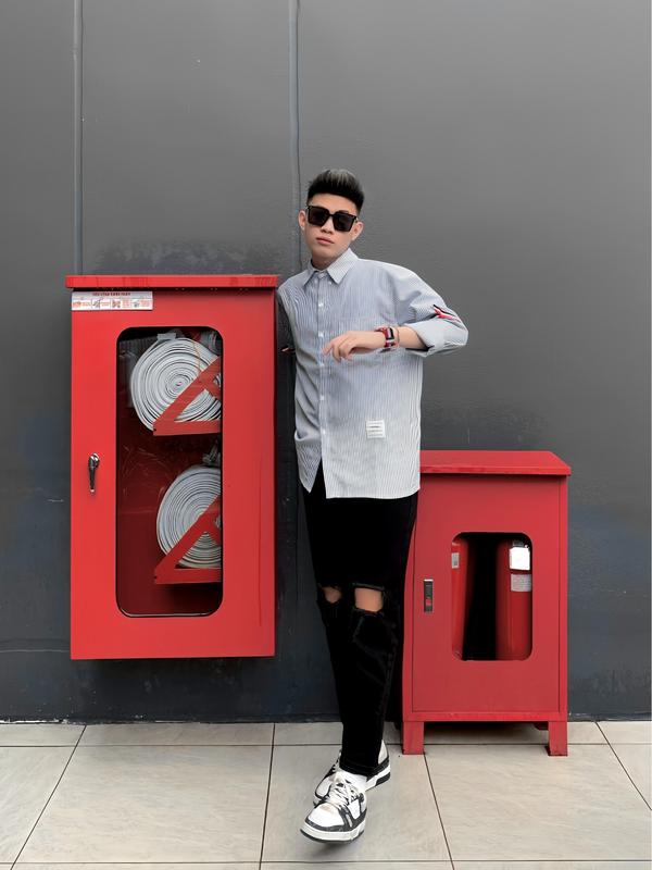  Quần jean nam rách gối to màu đen chất bò co dãn tốt form skinny QDS05 kiểu dáng mới Menswear Pants 