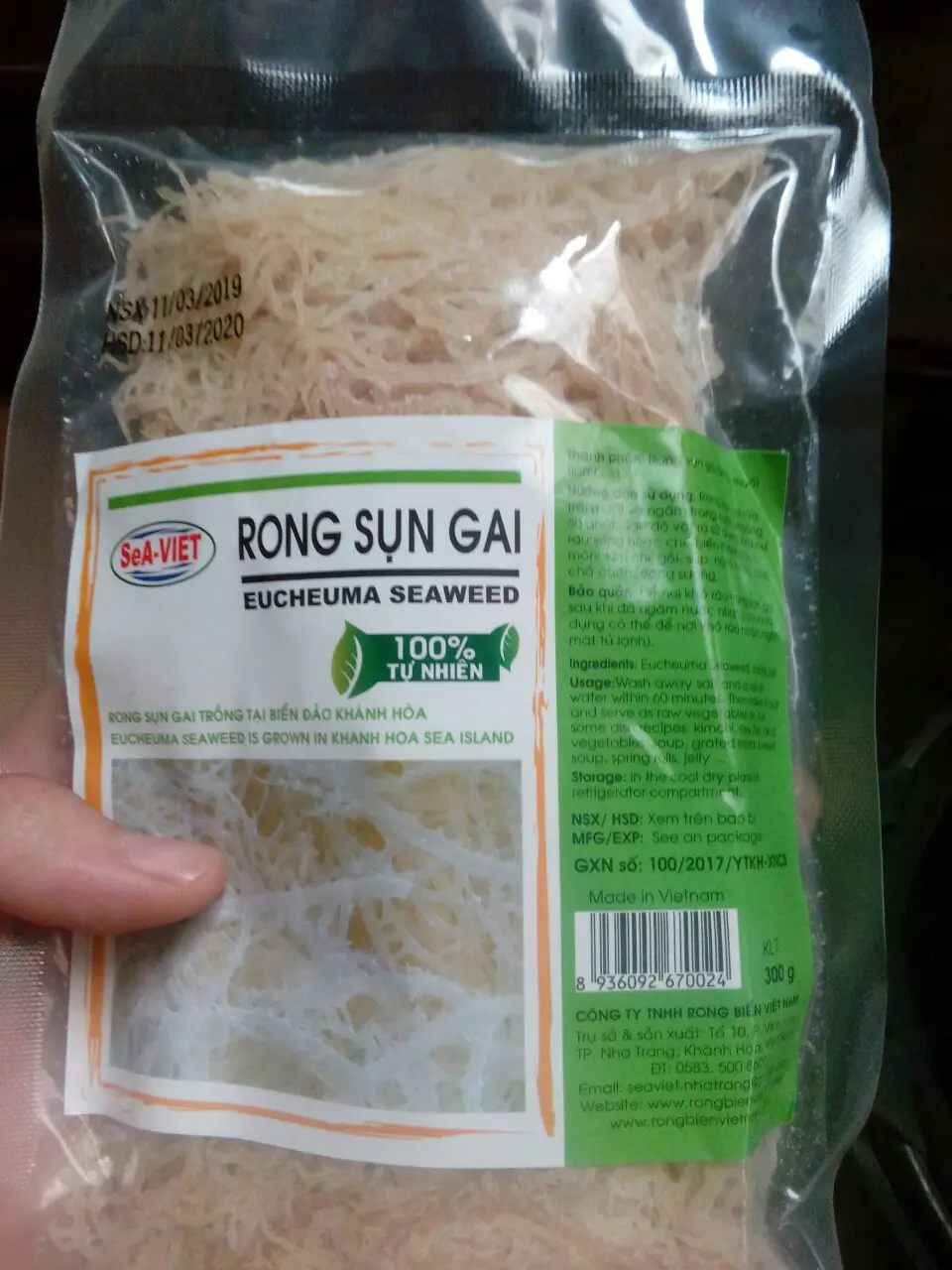 Rong sụn gai đặc sản Nha Trang dùng trong các món nộm, salad hoặc nấu chè (gồm rong sụn muối và rong sụn khô)