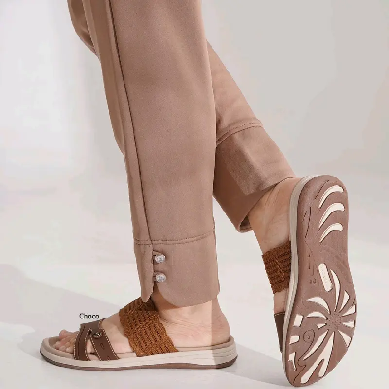 GISSELA SLIP ON 6