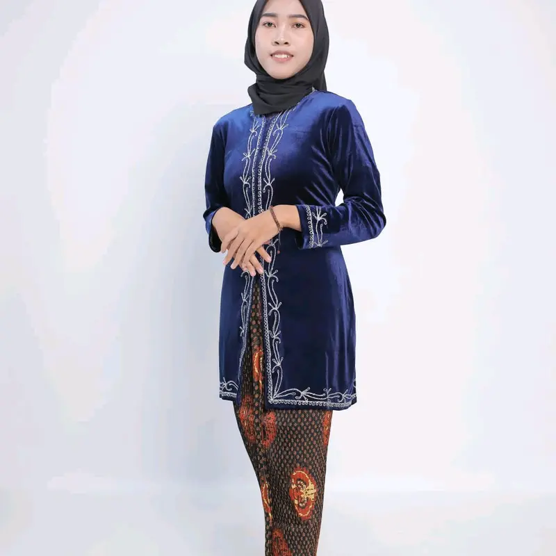 KEBAYA KUTUBARU BLUDRU CANTIK TERLARIS Bunga Bordir wisuda 4