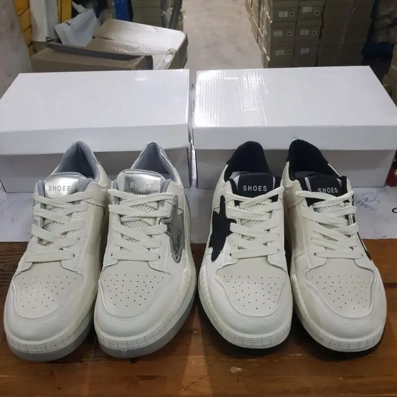 Sepatu Wanita Logo Bintang Sneakers 27767 - Casual Shoes 8