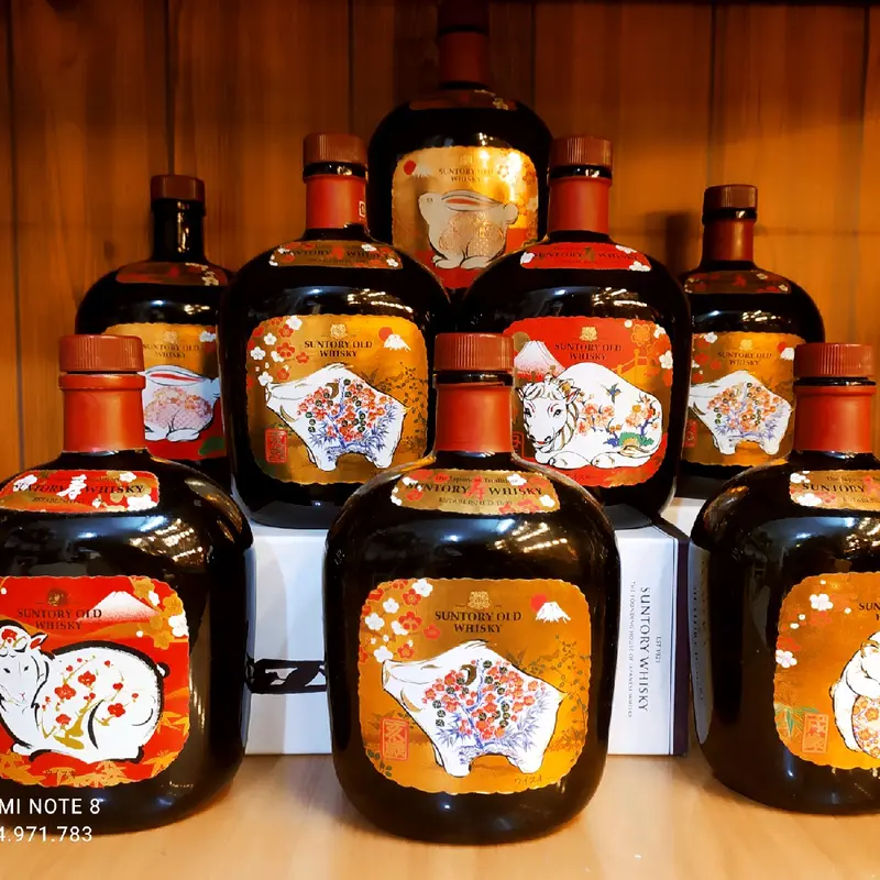 Vỏ chai r ngoại SUNTORY, NHẬT BẢN 4