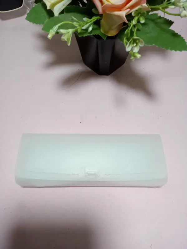 [Shop Khai Trương Nhiều Ưu Đãi] Hộp đựng Kính, hộp kính cận,đựng đồ trang sức giúp bảo vệ kính không bị xước nhiều màu 3