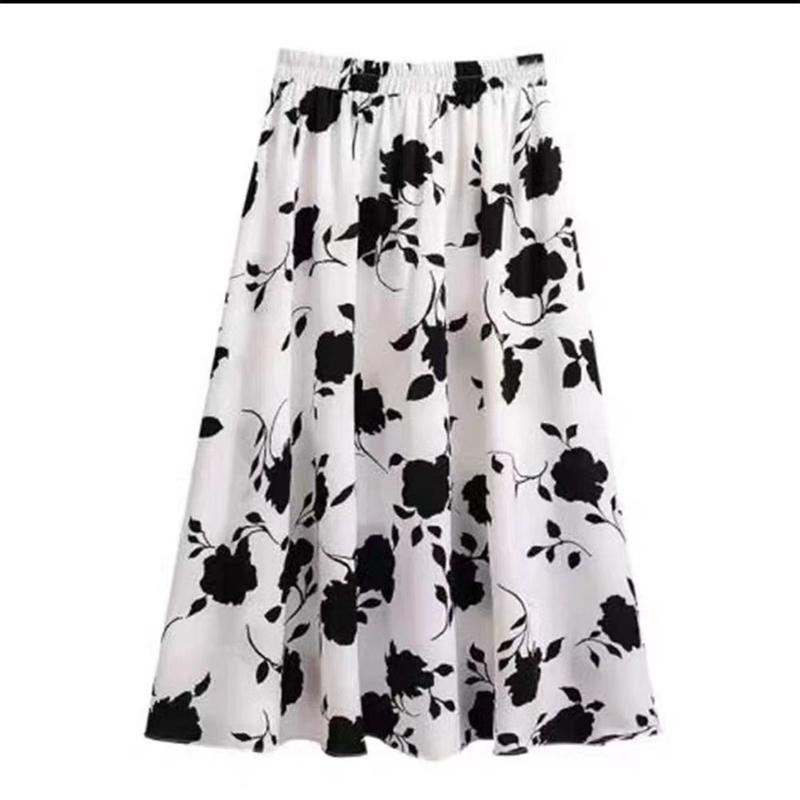 Product Introduction of Chân Váy Hoa, Chân Váy Cạp Cao Dành Cho Nữ, Phong Cách Mùa Hè, Chân Váy Nhỏ Nhắn, Dài Trung Bình Chân Váy Hoa, Kiểm Tra Đen Trên Nền Trắng, Hàng Mới Về Năm 2025 13