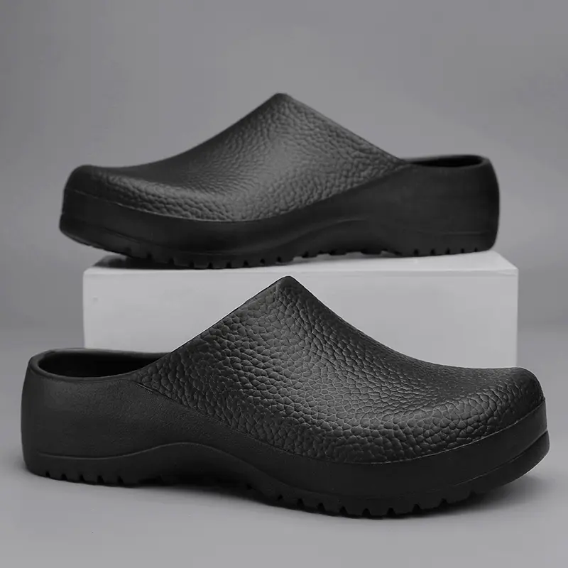 Men Slippers Couples Garden Clog Women Water Proof Chef Shoe Comfortable Sandal Slippers For Pet Workers Outdoor Fishing Shoes
