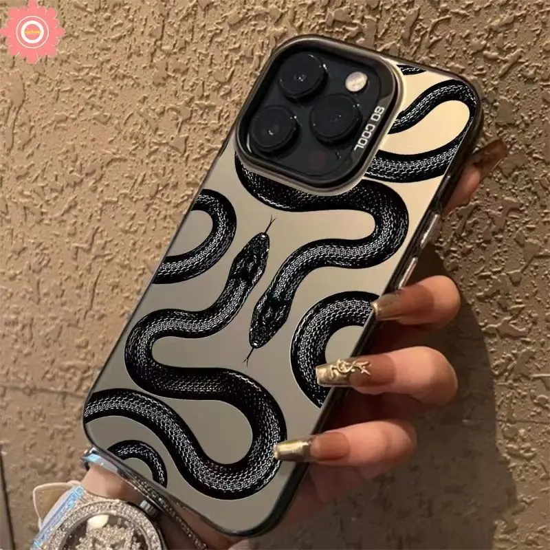 Sunflower Casing Lembut Elf Iblis Grafiti Kartun Lensa Logam Berlapis Mewah Kompatibel Untuk iPhone 11 13 14 12 15 Pro Max 7Plus XR 7 8 Plus X XS Max SE 2020 Casing Ponsel IMD Akrilik Lensa Logam Berlapis Mewah Soft Case Cover 3