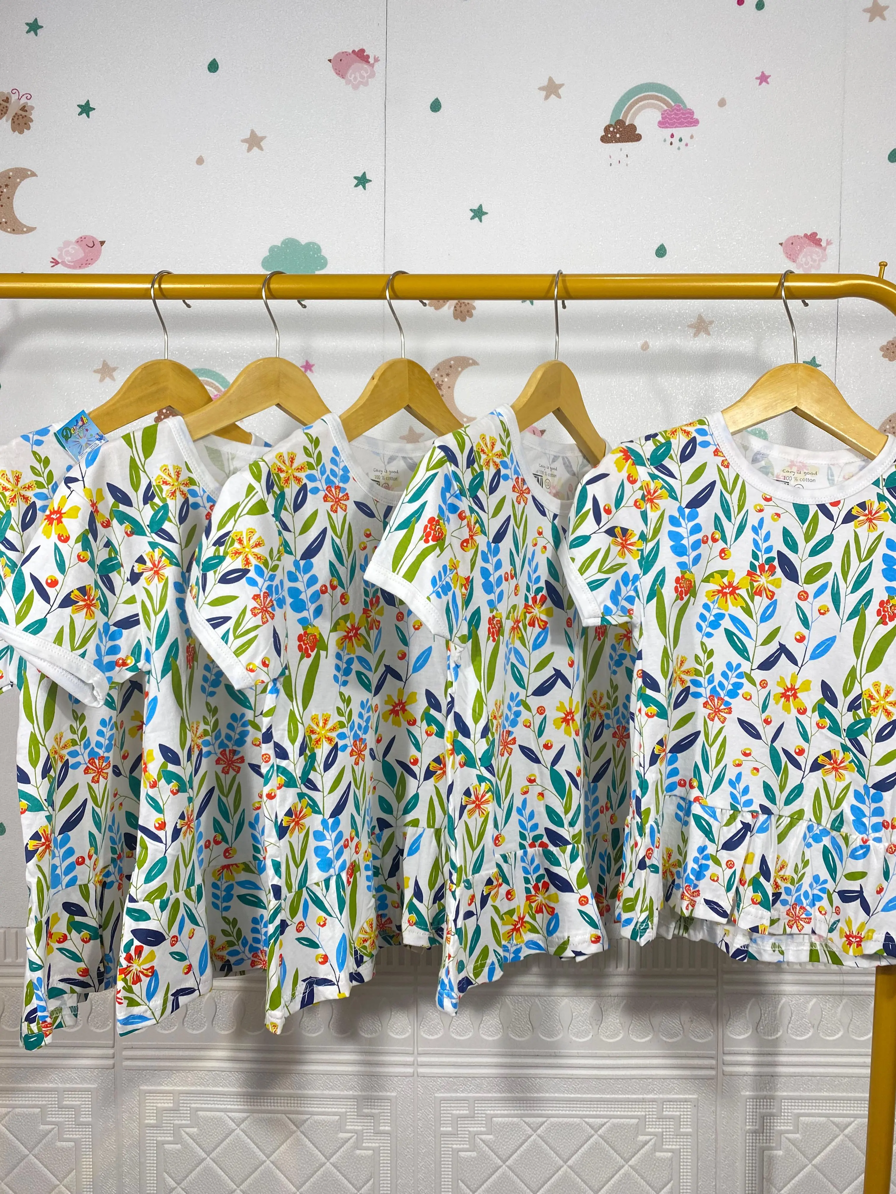 Kaos Rampel Floral Anak Perempuan