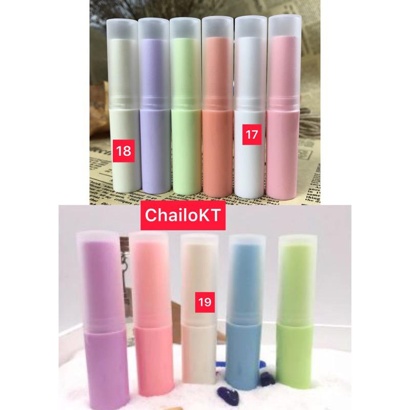 Combo 10 Vỏ son dưỡng, vỏ son đổ trực tiếp 4g - Màu Trắng đục/Trắng ngà