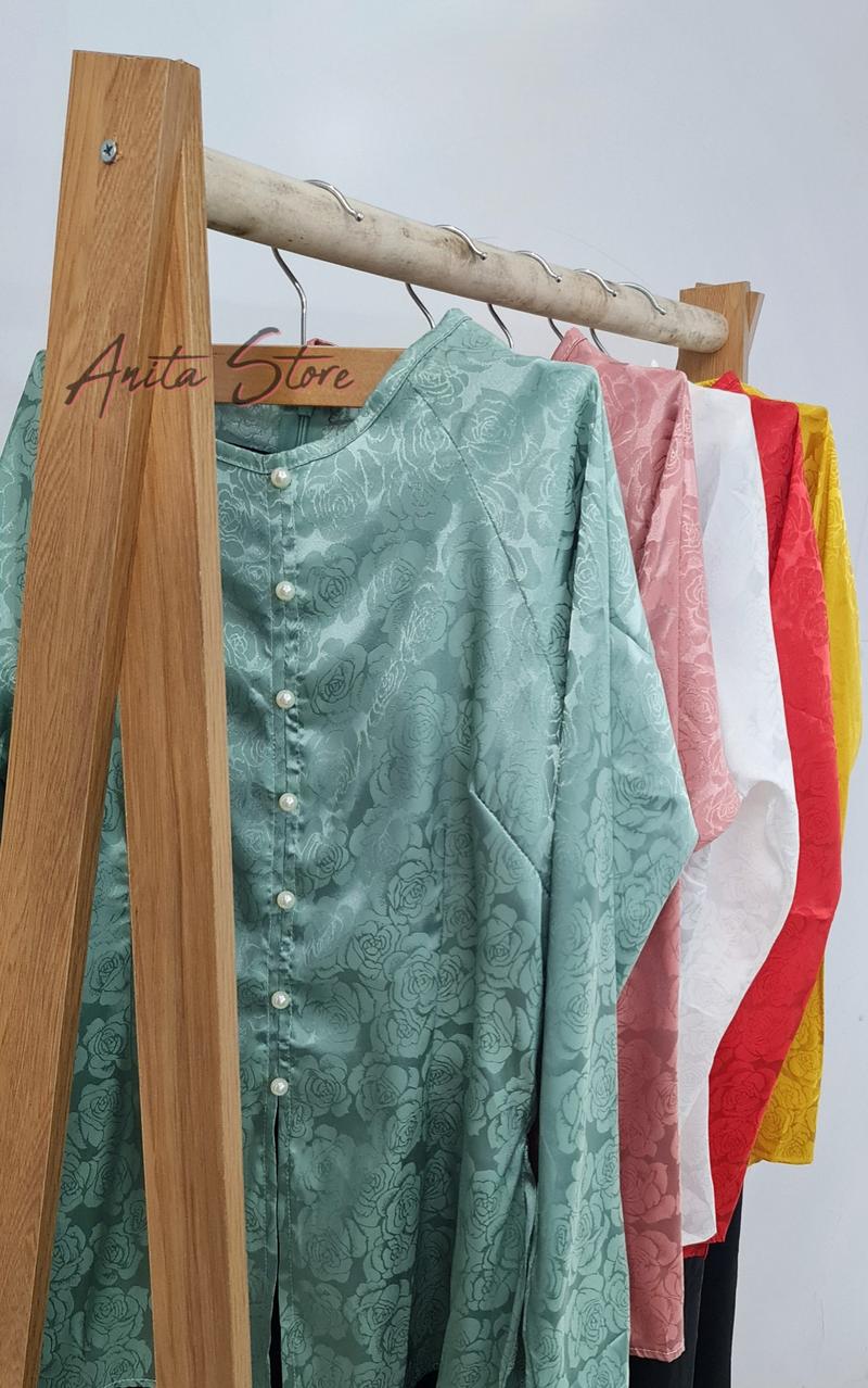 Product Introduction of Anita Store-Áo Lẻ Bà Ba Lụa Hoa Tay Dài Cao Cấp.Áo lẻ LỤA HOA CÚC NGỌC CAO CẤP.Áo lẻ bà ba nhẹ nhàng duyên dáng. Áo bà ba đi chùa đi chơi(Ảnh thật shop chụp) Top Nữ Sơ Mi Nhung Women Voi Sen Voan Kem Shirt 4