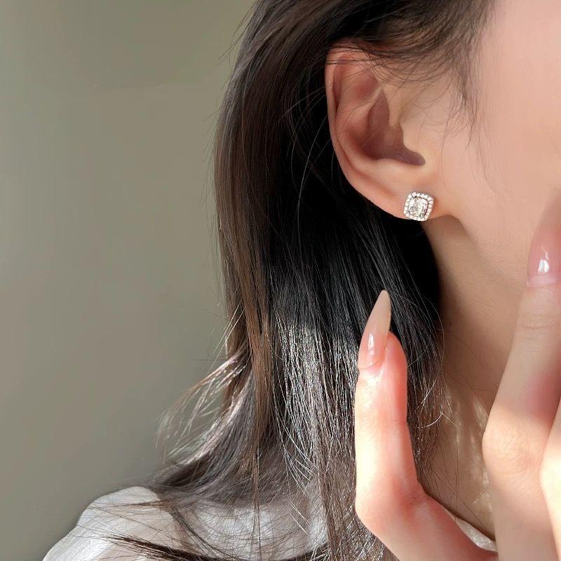 Bông Tai Zircon Hình Vuông, Phong Cách Sang Trọng, Xu Hướng Mới Nhất Cho Năm 2024 2