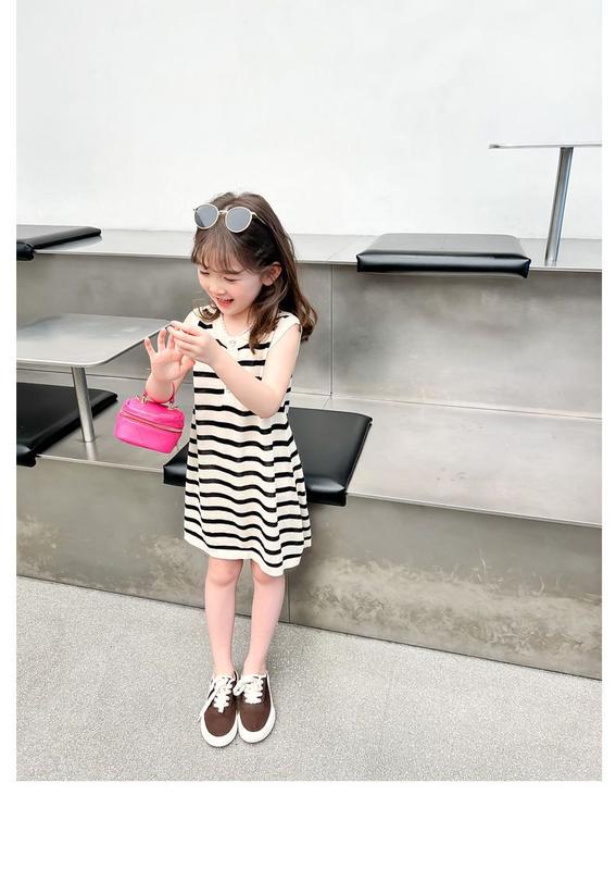 Product Introduction of 100% Cotton Children's Baby Girl Children 2024 Summer New Korean Style Stitching Tie-Dyed Mid-Length Polo Dress 10