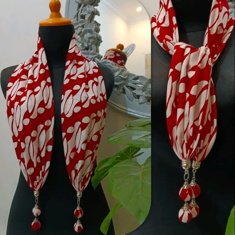 kalung mini syal batik katun