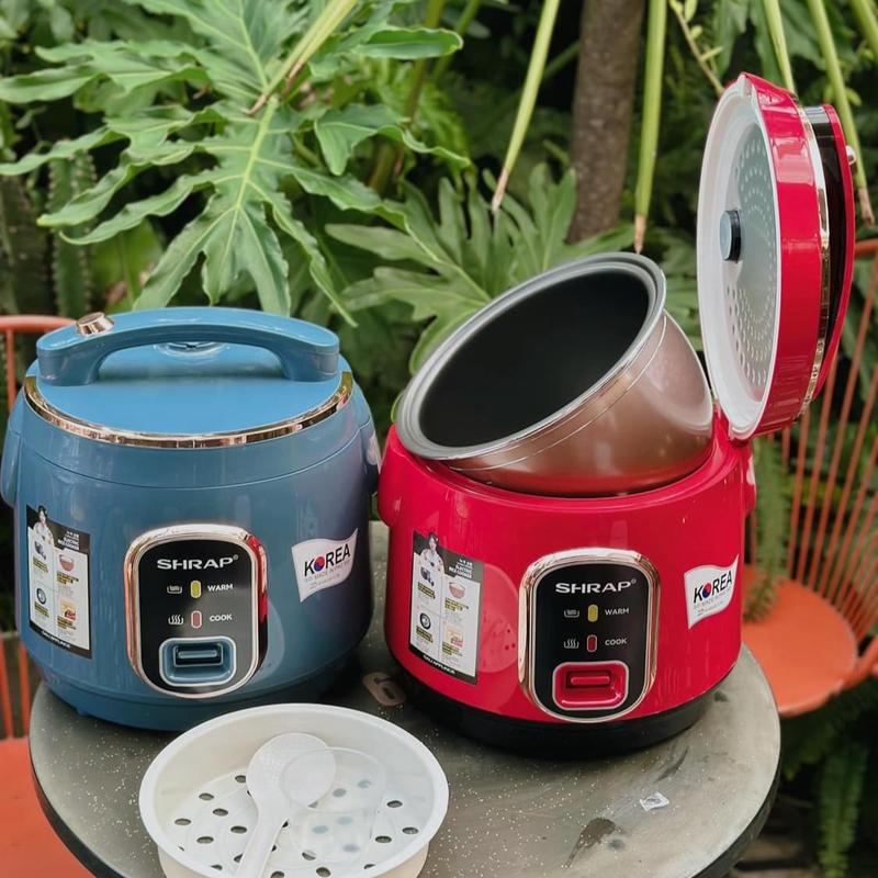 Nồi cơm điện shahp 1.8l . Ngon bổ rẻ . 0