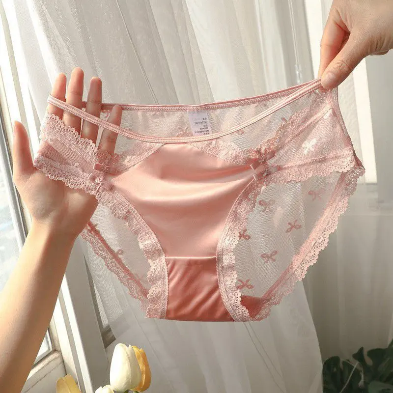 Lady's sexy lace panties women's mid-waist underwear