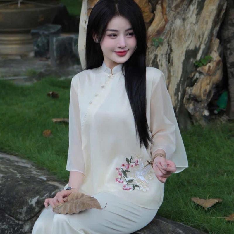 Bộ lam tơ dây eo thêu hạc ánh kim quần suông Nữ 5